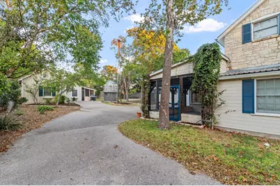 612 W San Antonio St, Fredericksburg, TX 78624 - Photo 60