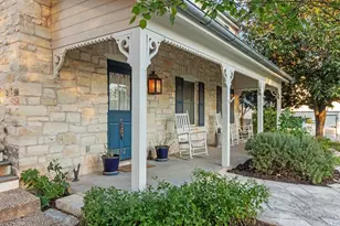 612 W San Antonio St, Fredericksburg, TX 78624 - Photo 56