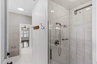 612 W San Antonio St, Fredericksburg, TX 78624 - Photo 26