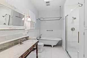 612 W San Antonio St, Fredericksburg, TX 78624 - Photo 24