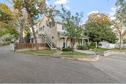 612 W San Antonio St, Fredericksburg, TX 78624 - Photo 54