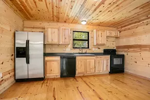 511 Bluebird St, Fredericksburg, TX 78624 - Photo 8