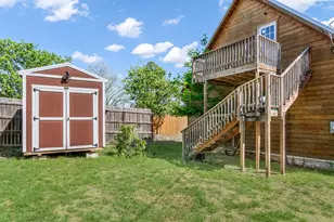 511 Bluebird St, Fredericksburg, TX 78624 - Photo 18