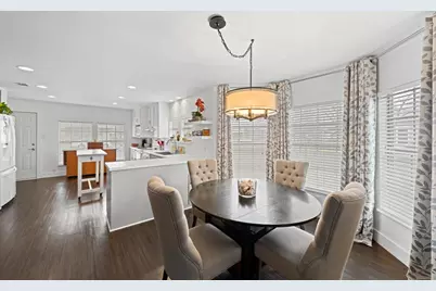 808 N Crockett St, Fredericksburg, TX 78624 - Photo 12