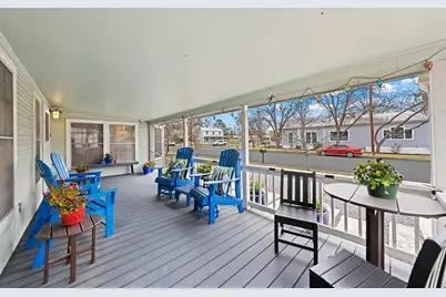 808 N Crockett St, Fredericksburg, TX 78624 - Photo 8