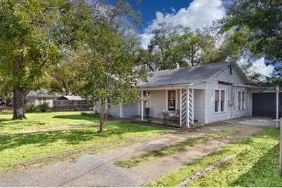 707 Whitney, Fredericksburg, TX 78624 - Photo 24