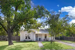 707 Whitney, Fredericksburg, TX 78624 - Photo 1