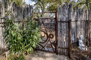 707 Whitney, Fredericksburg, TX 78624 - Photo 22