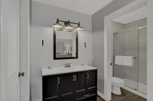 907 Hill St, Fredericksburg, TX 78624 - Photo 34