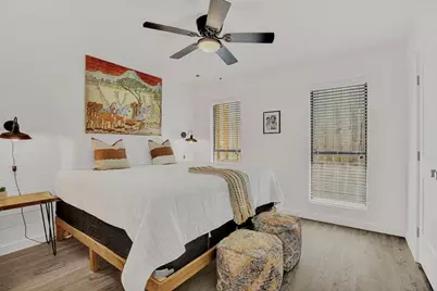 907 Hill St, Fredericksburg, TX 78624 - Photo 14