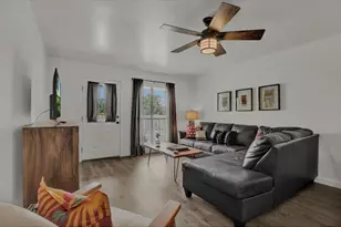 907 Hill St, Fredericksburg, TX 78624 - Photo 38