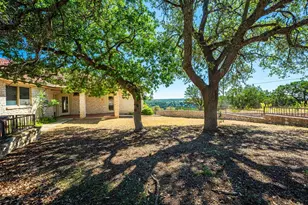 125 Crestline Dr, Kerrville, TX 78028 - Photo 38