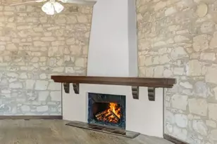 408-410 W Main St, Fredericksburg, TX 78624 - Photo 6