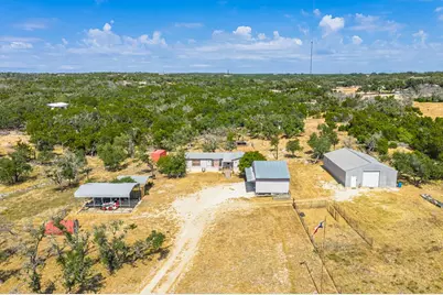 1341 Thrill Hill Rd, Mountain Home, TX 78058 - Photo 1