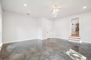 1513 Jefferson St, Kerrville, TX 78028 - Photo 42