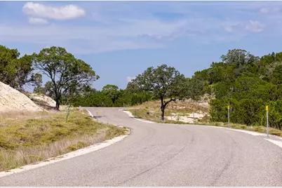352 Dark Sky Path, Kerrville, TX 78028 - Photo 4