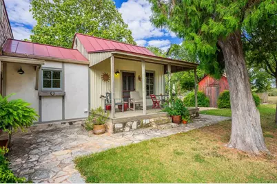 6754 North Grape Creek Rd, Fredericksburg, TX 78624 - Photo 28