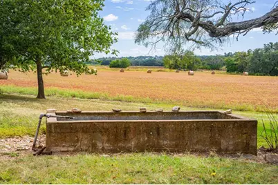 6754 North Grape Creek Rd, Fredericksburg, TX 78624 - Photo 42