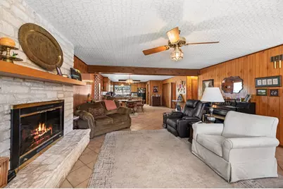 959 S Eagle St, Fredericksburg, TX 78624 - Photo 34