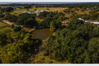 959 S Eagle St, Fredericksburg, TX 78624 - Photo 10