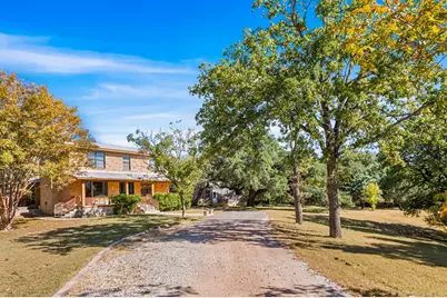 959 S Eagle St, Fredericksburg, TX 78624 - Photo 22