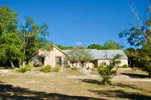 333 Secret Valley Dr, Kerrville, TX 78028 - Photo 2