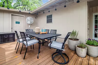 803 W Travis St, Fredericksburg, TX 78624 - Photo 38