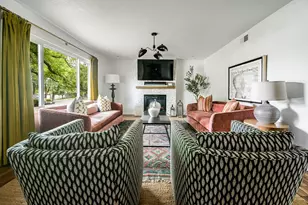 803 W Travis St, Fredericksburg, TX 78624 - Photo 6