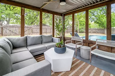 803 W Travis St, Fredericksburg, TX 78624 - Photo 42