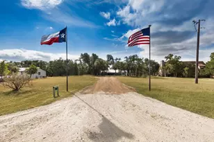 393 Marschall Creek Rd, Fredericksburg, TX 78624 - Photo 2