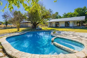 28 Ruger Rd, Fredericksburg, TX 78624 - Photo 16