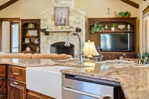 601 Garrison Rd, Fredericksburg, TX 78624 - Photo 20