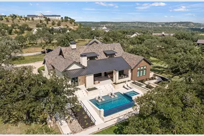 112 Spicewood Trail, Fredericksburg, TX 78624 - Photo 2