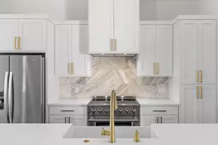 1827 N Foothills Dr, Kerrville, TX 78028 - Photo 28