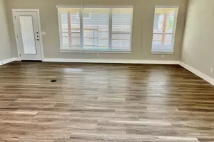 721 Madilynn Ct, Fredericksburg, TX 78624 - Photo 6