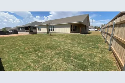 721 Madilynn Ct, Fredericksburg, TX 78624 - Photo 22