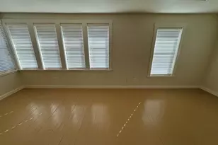 605 S Washington St, Fredericksburg, TX 78624 - Photo 14