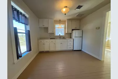 605 S Washington St #A, Fredericksburg, TX 78624 - Photo 10