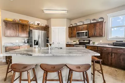 216 Riley Lane, Fredericksburg, TX 78624 - Photo 6