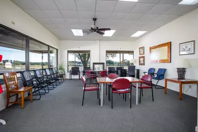 1603 E Main St, Fredericksburg, TX 78624 - Photo 2