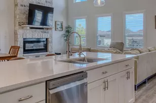 110 Madrona Ln, Fredericksburg, TX 78624 - Photo 14