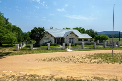 3841 W US Hwy 290, Fredericksburg, TX 78624 - Photo 2