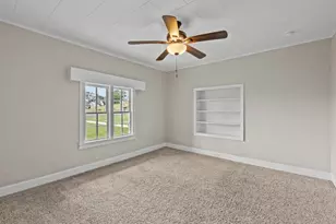 224 W Lower Crabapple Rd, Fredericksburg, TX 78624 - Photo 16