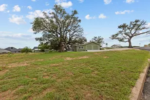 224 W Lower Crabapple Rd, Fredericksburg, TX 78624 - Photo 24
