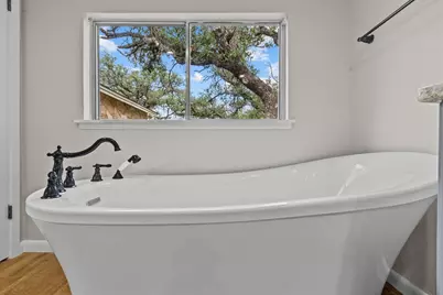 224 W Lower Crabapple Rd, Fredericksburg, TX 78624 - Photo 20