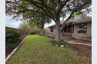 323 Chase Oaks Place, Fredericksburg, TX 78624 - Photo 20