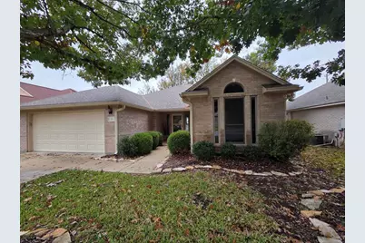 323 Chase Oaks Place, Fredericksburg, TX 78624 - Photo 1