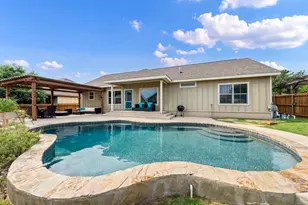 707 Englemann Oak Dr, Fredericksburg, TX 78624 - Photo 14