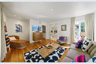 409 W Water St, Kerrville, TX 78028 - Photo 14