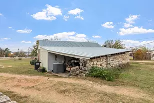 1447 Royal Oaks Loop, Fredericksburg, TX 78624 - Photo 38